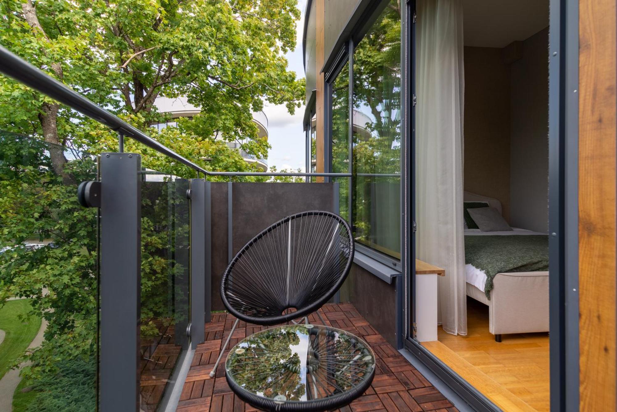 2 Bedroom Apt, 2 Garage Spots & Balconies, Self Check-In, By Cohost Druskininkai Exteriör bild