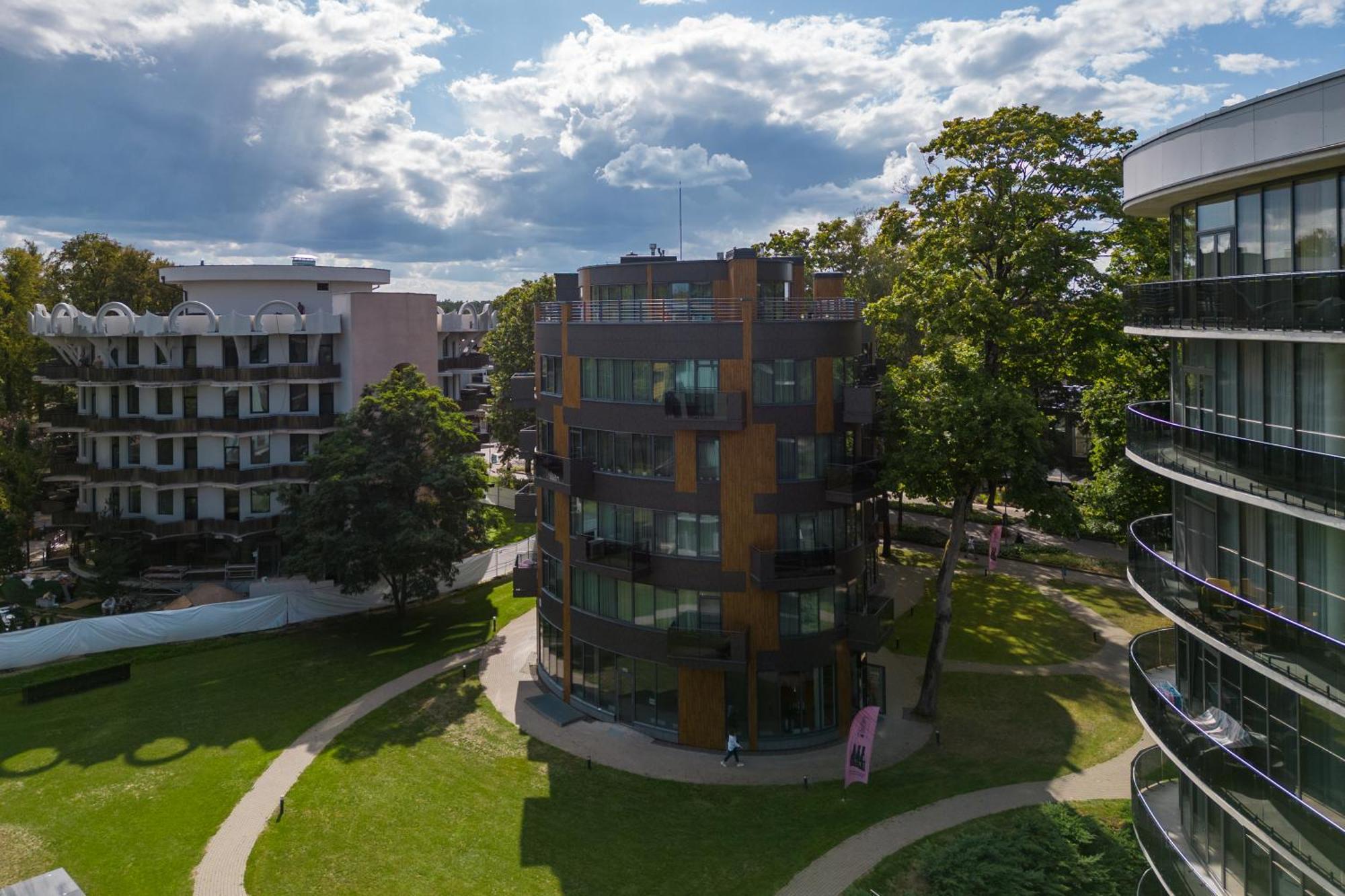 2 Bedroom Apt, 2 Garage Spots & Balconies, Self Check-In, By Cohost Druskininkai Exteriör bild