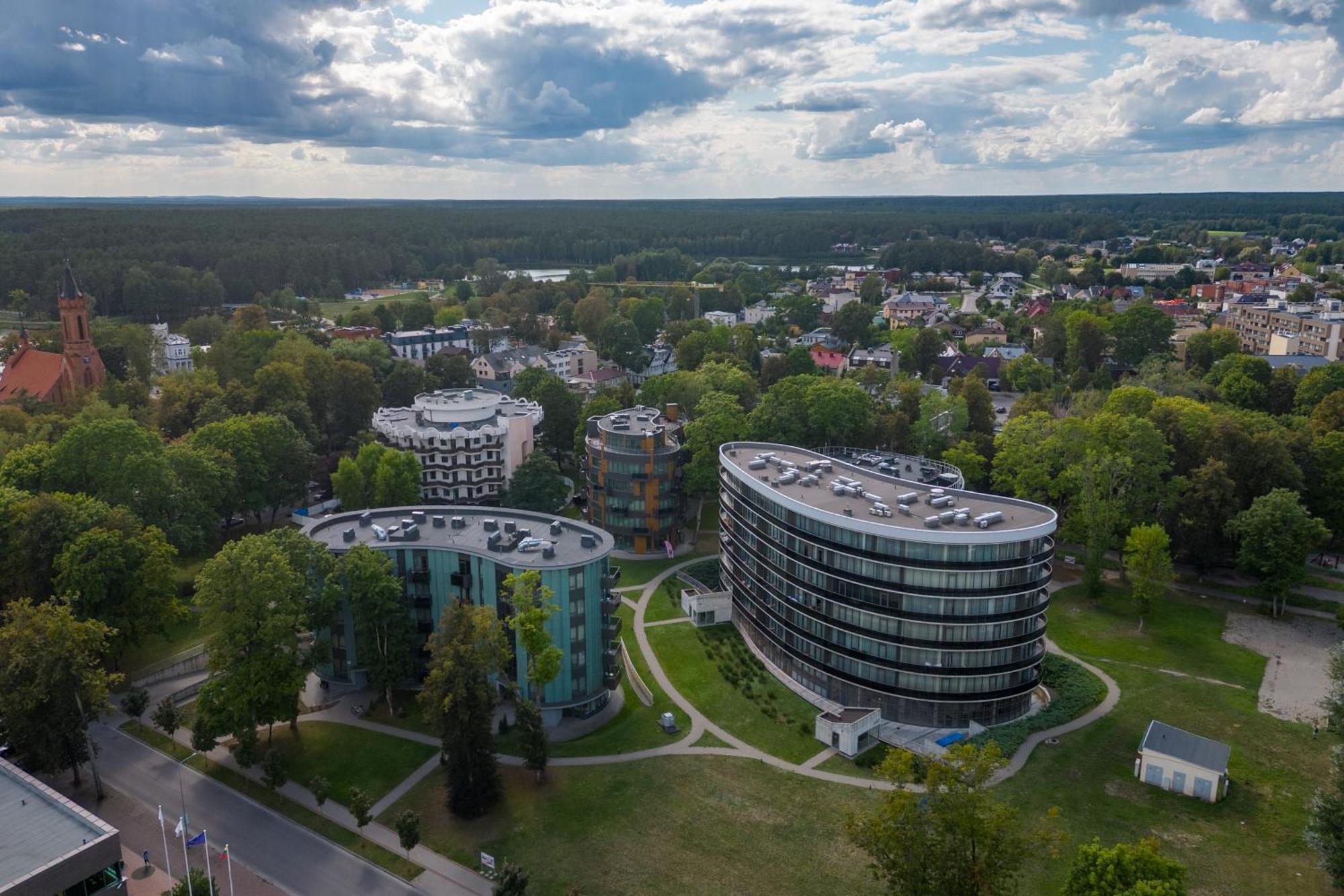 2 Bedroom Apt, 2 Garage Spots & Balconies, Self Check-In, By Cohost Druskininkai Exteriör bild
