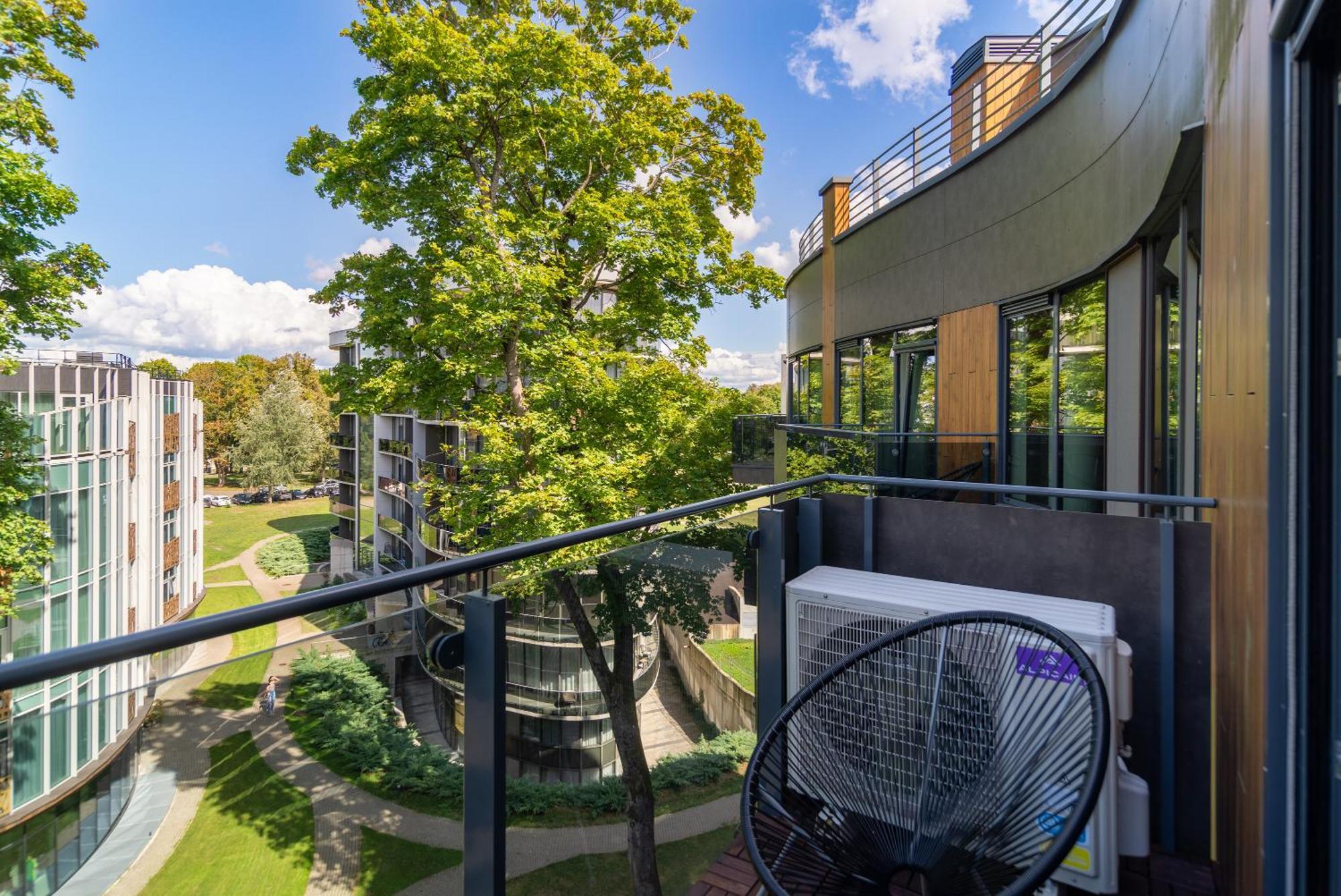 2 Bedroom Apt, 2 Garage Spots & Balconies, Self Check-In, By Cohost Druskininkai Exteriör bild